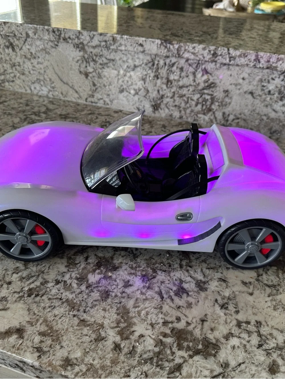 Rainbow High sleek white